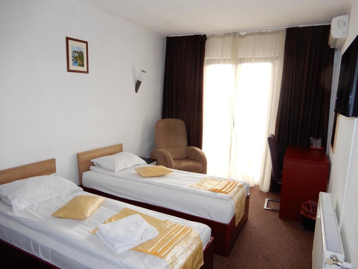 Rhc Royal Hotel Gran Varadino Esterno foto