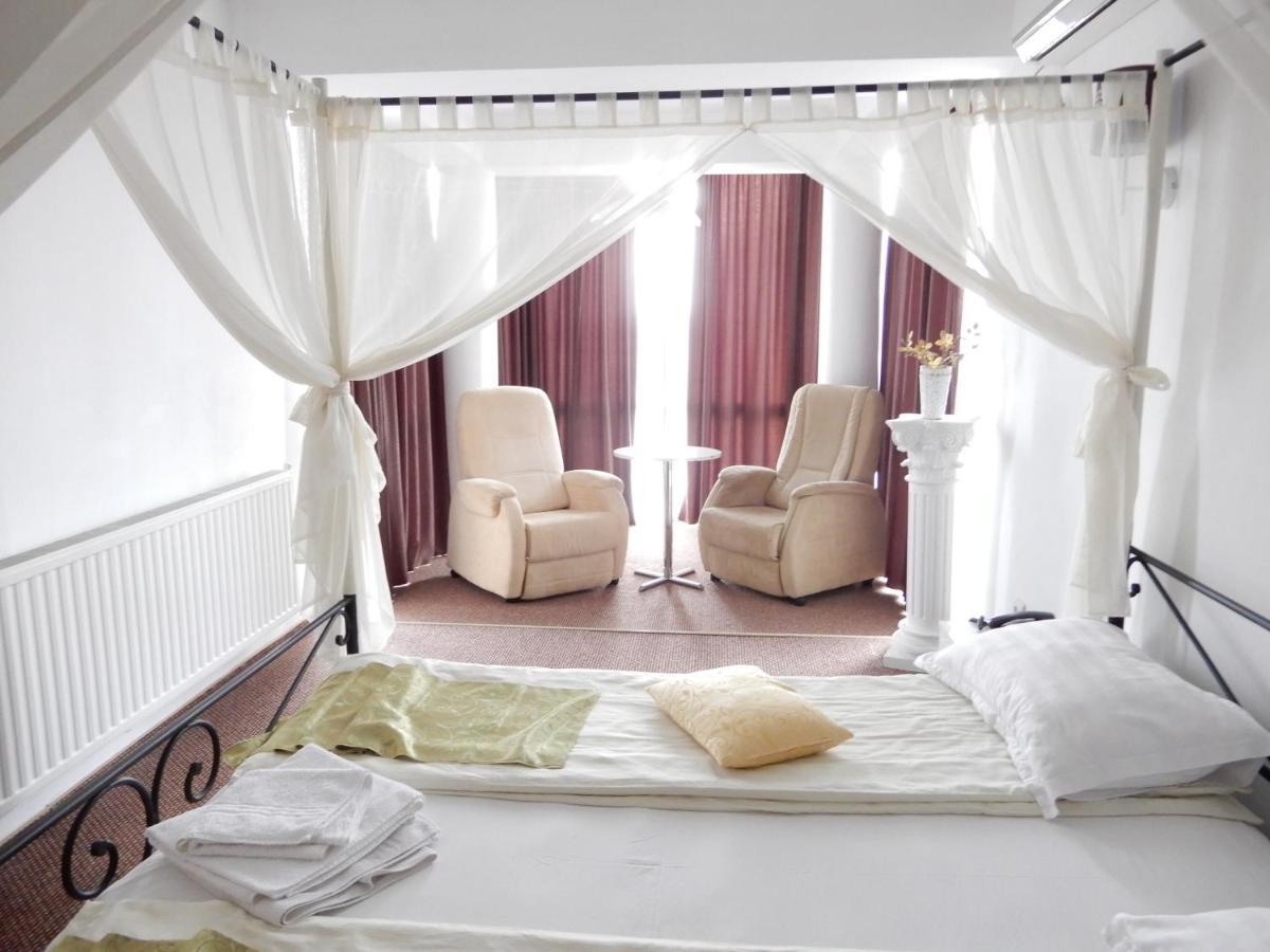 Rhc Royal Hotel Gran Varadino Esterno foto