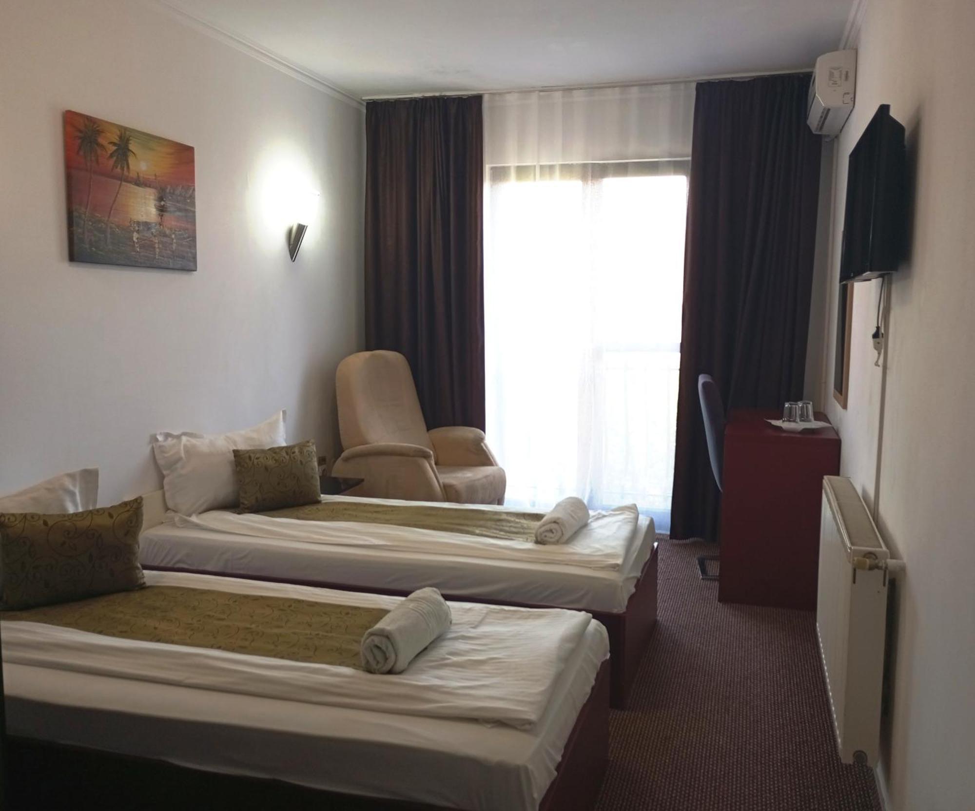 Rhc Royal Hotel Gran Varadino Esterno foto